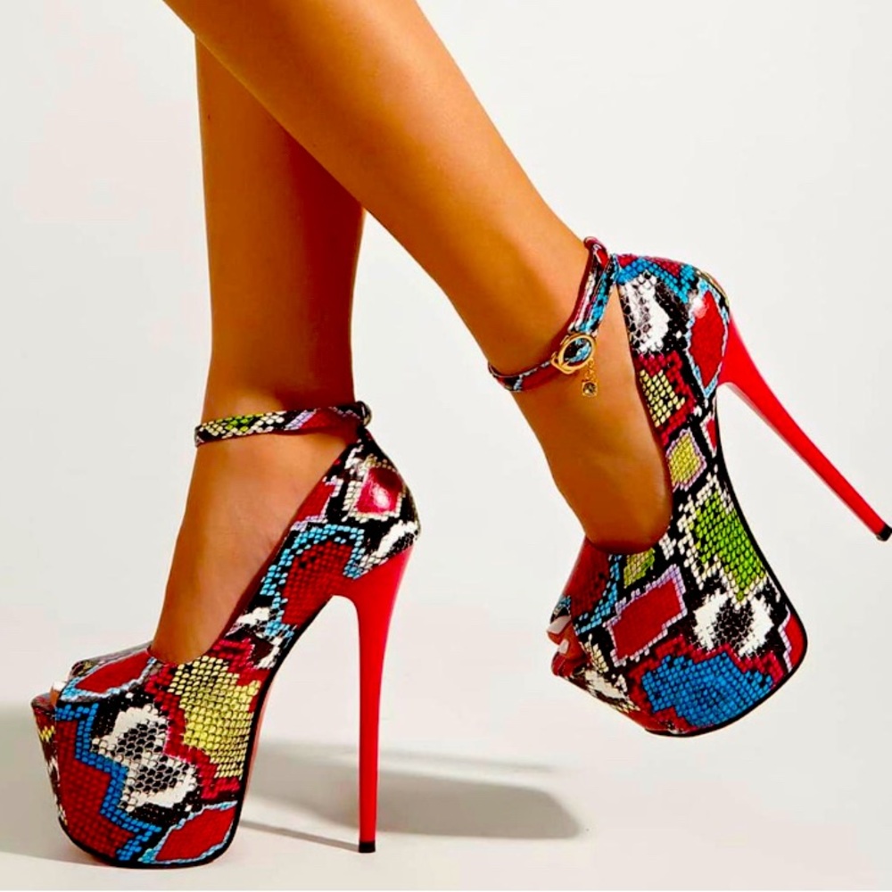 Kizziz stiletto collection